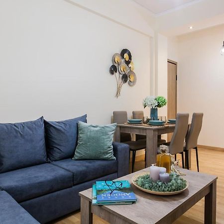 Lovely Renovated Apartment Walk To Acropolis Афины Экстерьер фото