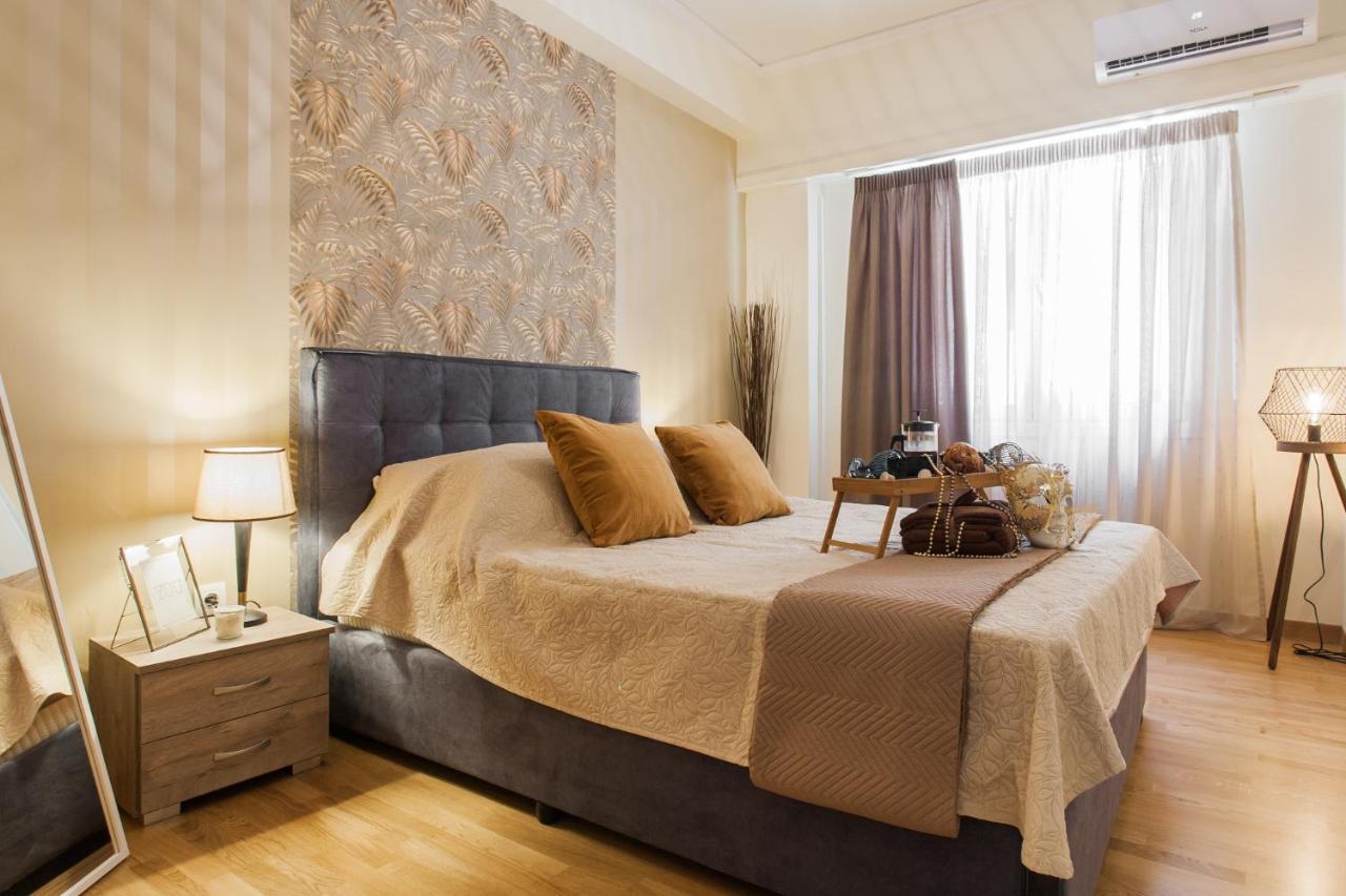 Lovely Renovated Apartment Walk To Acropolis Афины Экстерьер фото