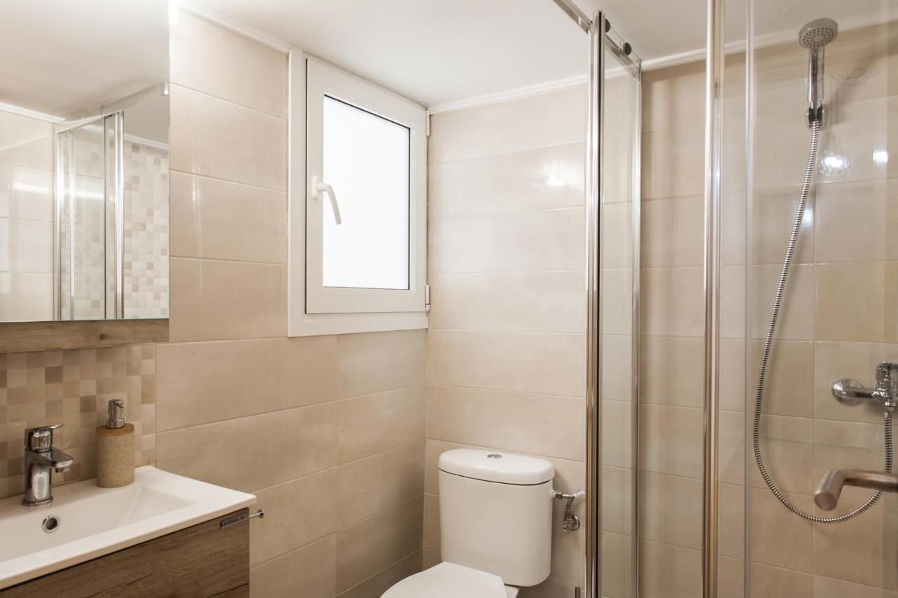 Lovely Renovated Apartment Walk To Acropolis Афины Экстерьер фото