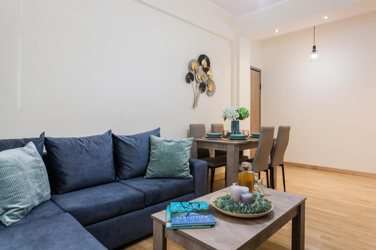 Lovely Renovated Apartment Walk To Acropolis Афины Экстерьер фото
