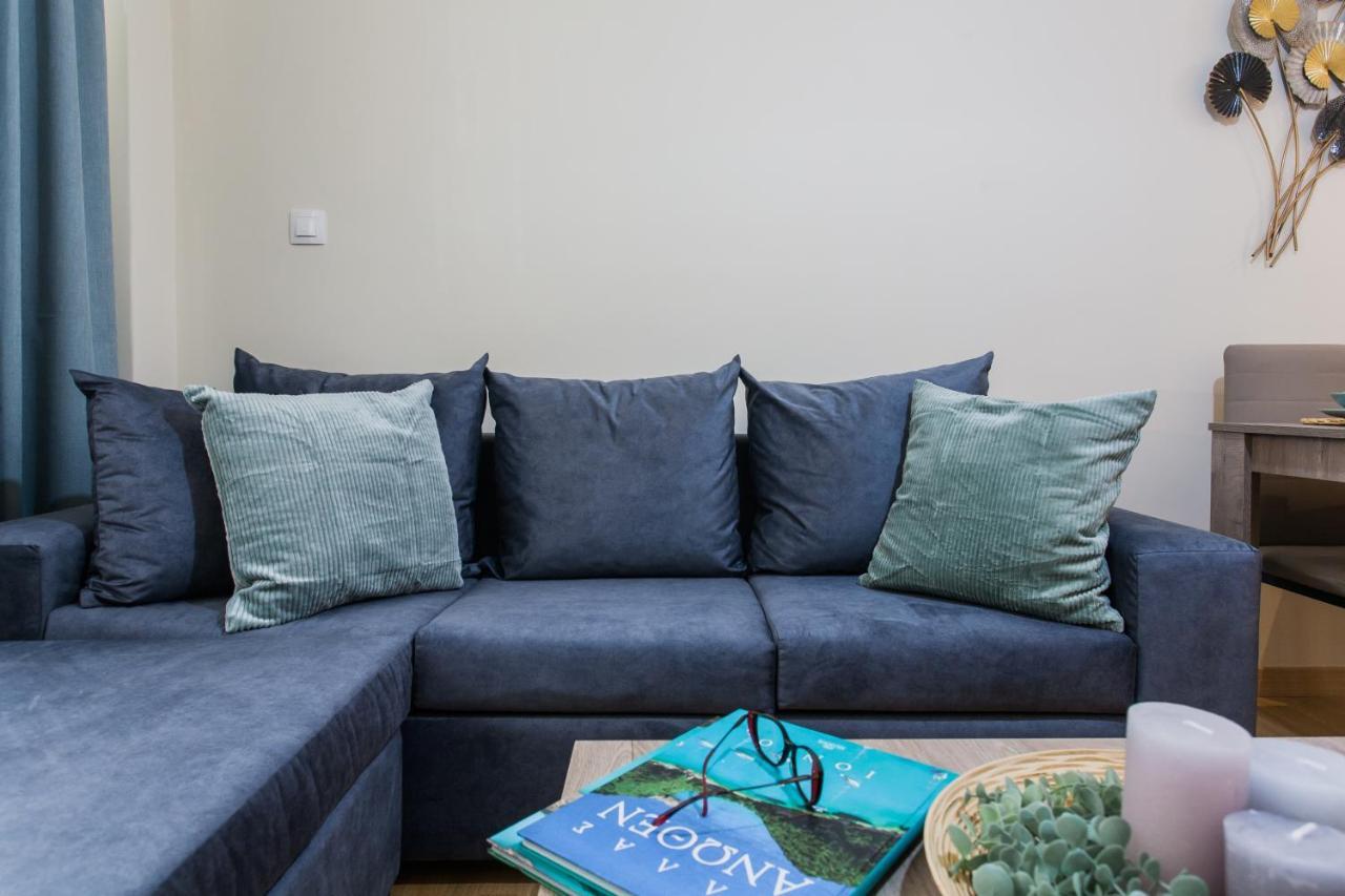 Lovely Renovated Apartment Walk To Acropolis Афины Экстерьер фото