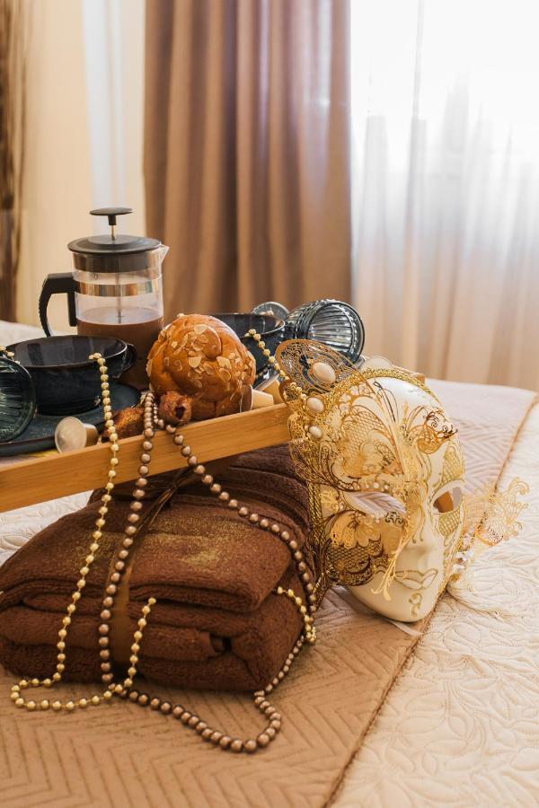 Lovely Renovated Apartment Walk To Acropolis Афины Экстерьер фото
